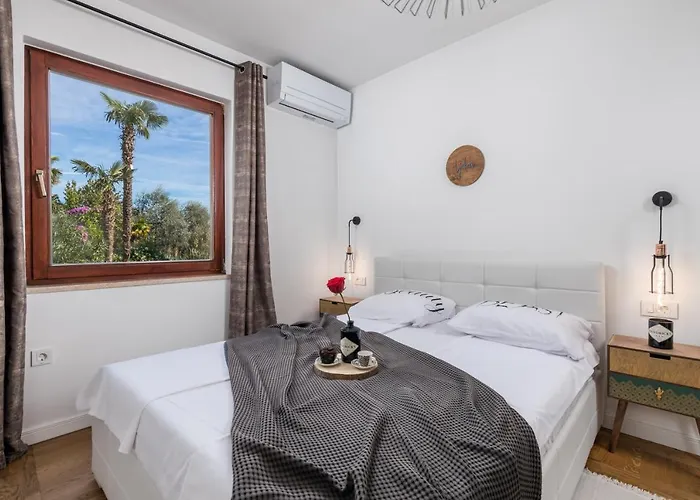 Mak Lägenhet Opatija